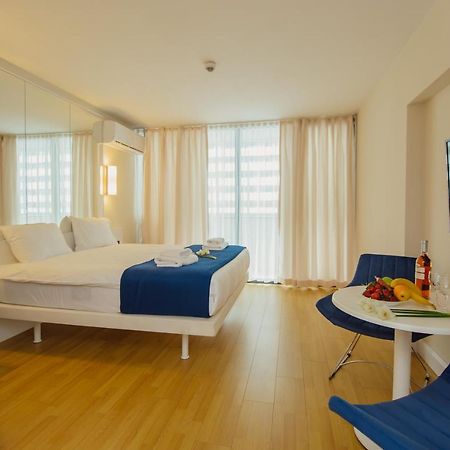 Orbi City - A & С Apartment Batumi Luaran gambar