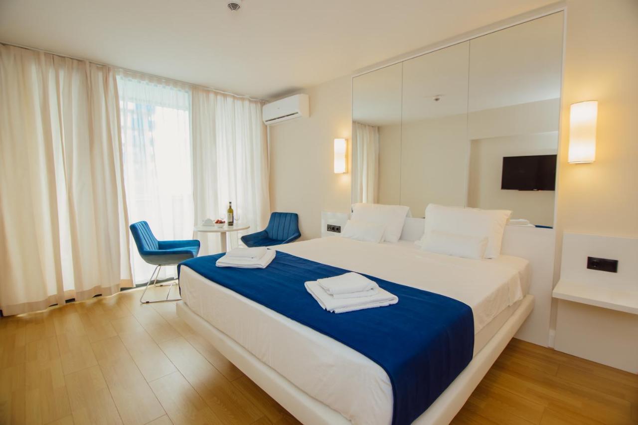Orbi City - A & С Apartment Batumi Luaran gambar